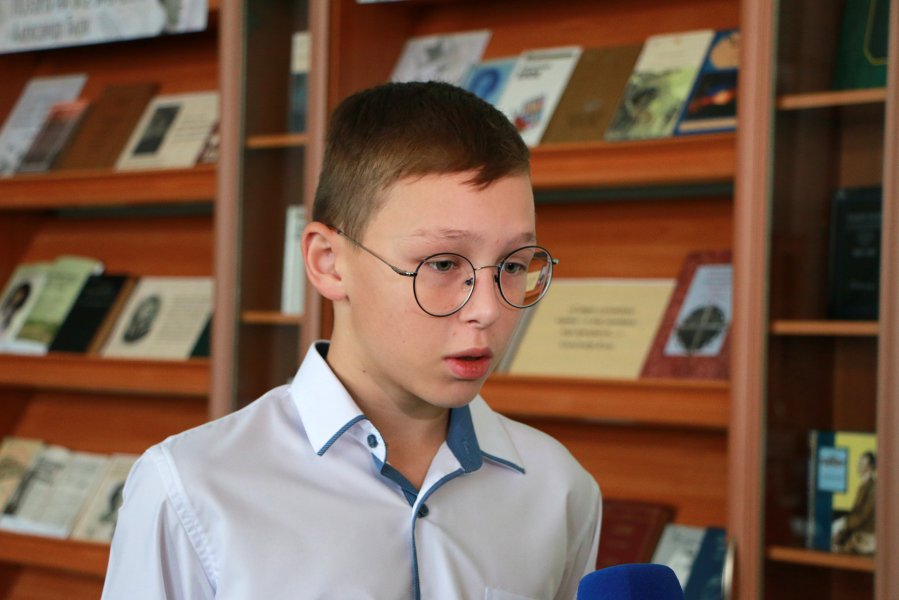 Награждение победителей конкурса сочинений об Амет-Хане Султане